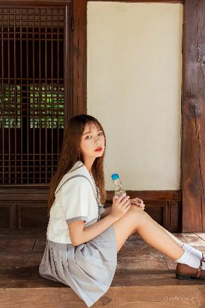 年轻的保姆